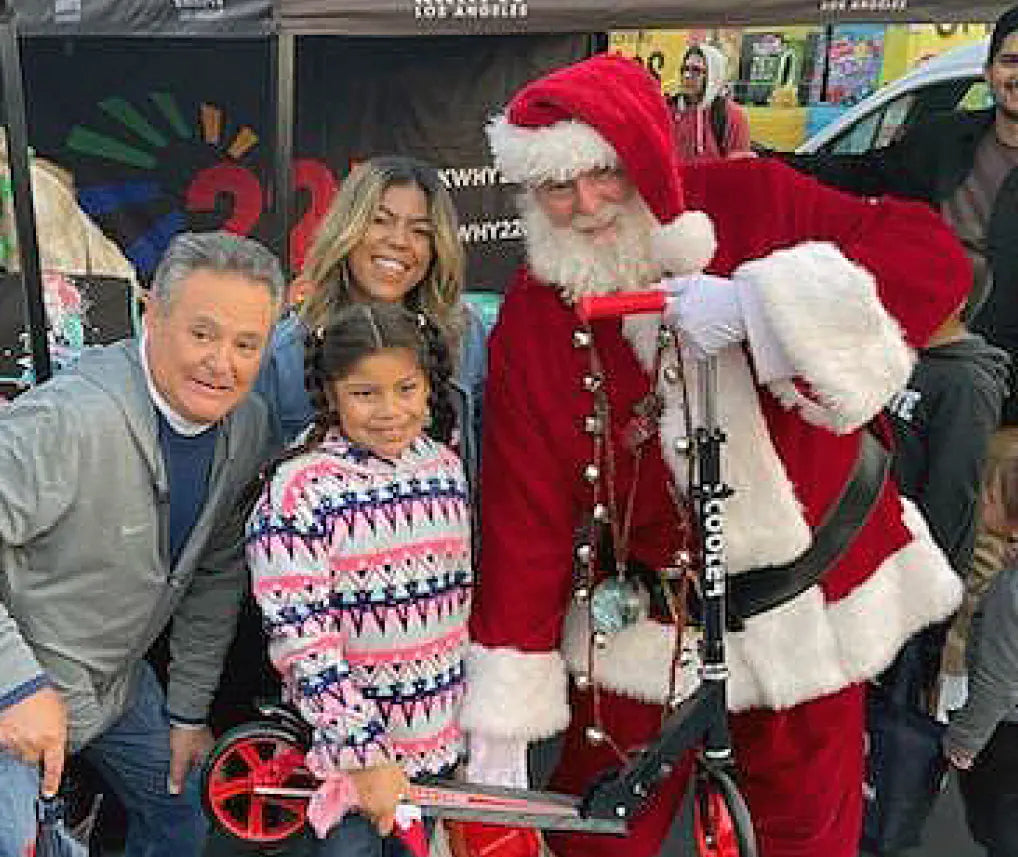 TOY DRIVE AND TREE LIGHTING FESTIVAL JAIME & BLANCA JARRIN FOUNDATION PARTNER WITH MERUELO MEDIA TV & RADIO STATIONS TO BRING CHRISTMAS JOY TO FAMILIES IN NEED